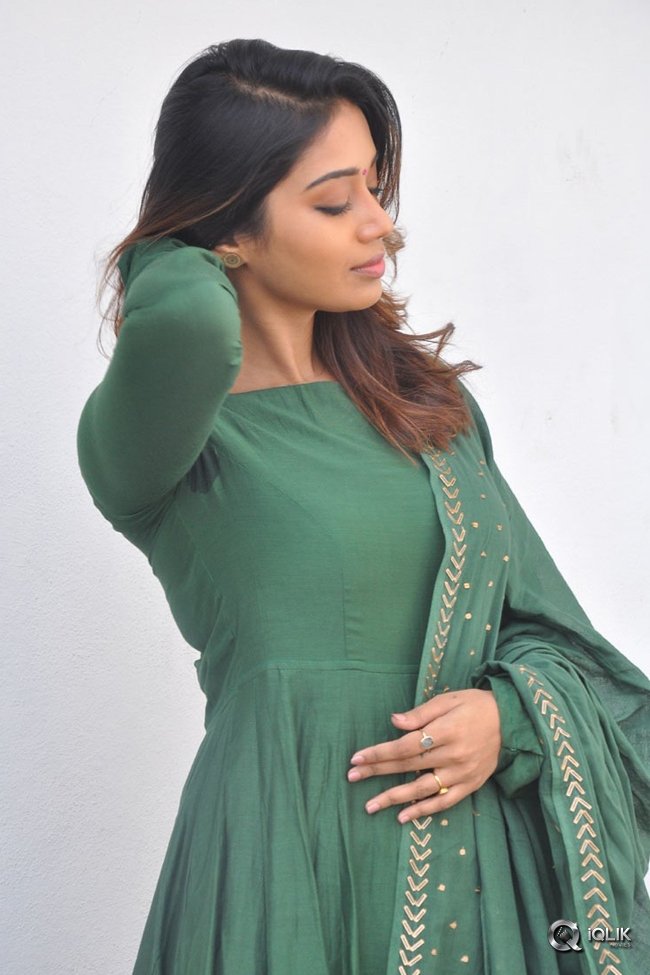 Nivetha-Pethuraj-At-Mental-Madilo-Movie-Press-Meet